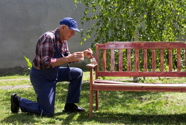 Outdoor Wood Refinishing